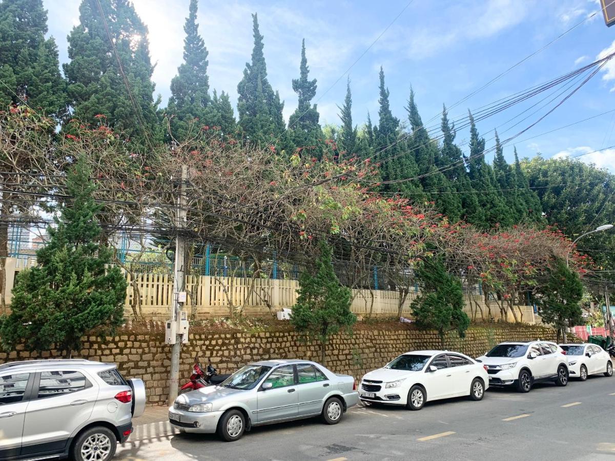 Hotel Khach San Xuan Quynh Dalat Exterior foto