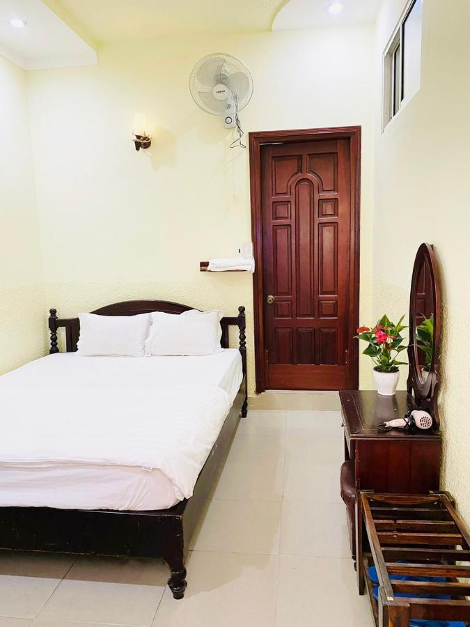 Hotel Khach San Xuan Quynh Dalat Exterior foto