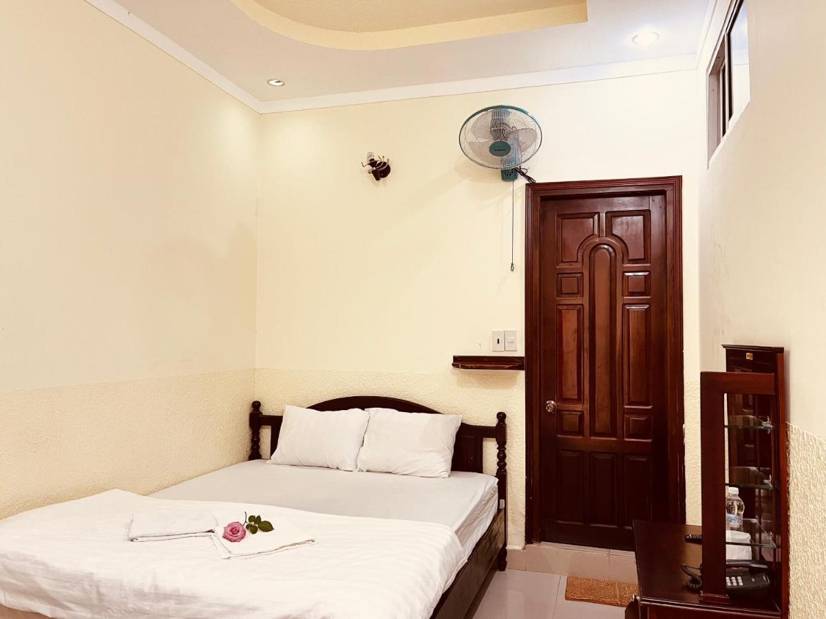 Hotel Khach San Xuan Quynh Dalat Exterior foto